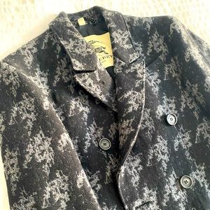 Wool coat Burberry size 48 UK / 38 US